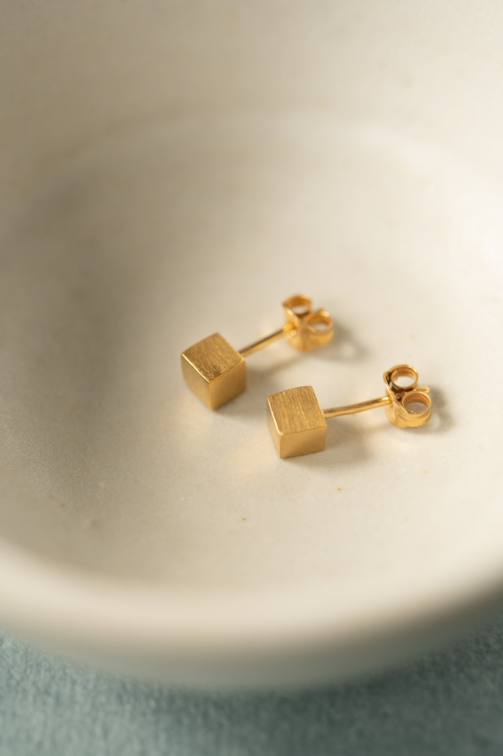 Cube Studs