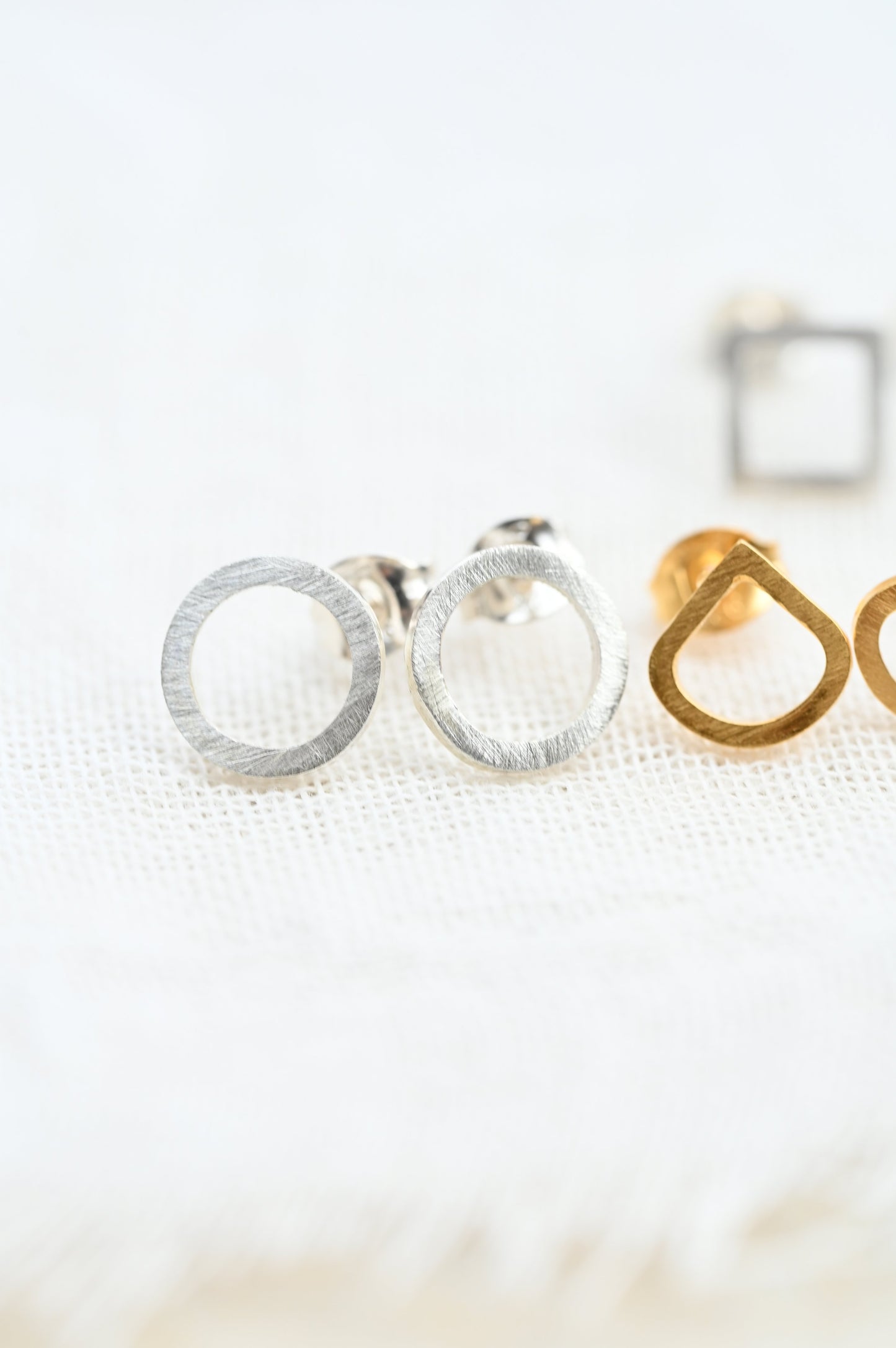 Circle Studs